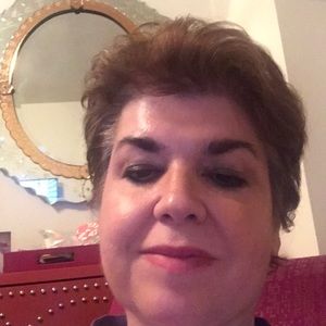 Meet your Posher, Alexandra